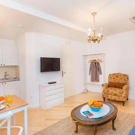 Hidden Gem Old Town By Irundo Дубровник