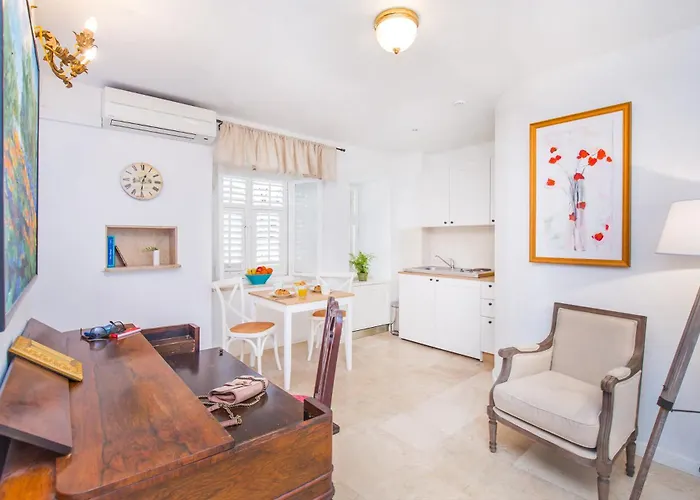 Hidden Gem Old Town By Irundo Ντουμπρόβνικ