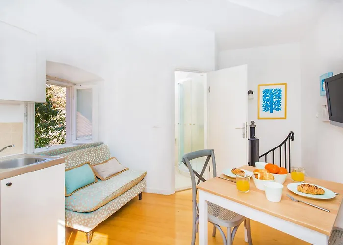 Διαμέρισμα Hidden Gem Old Town By Irundo