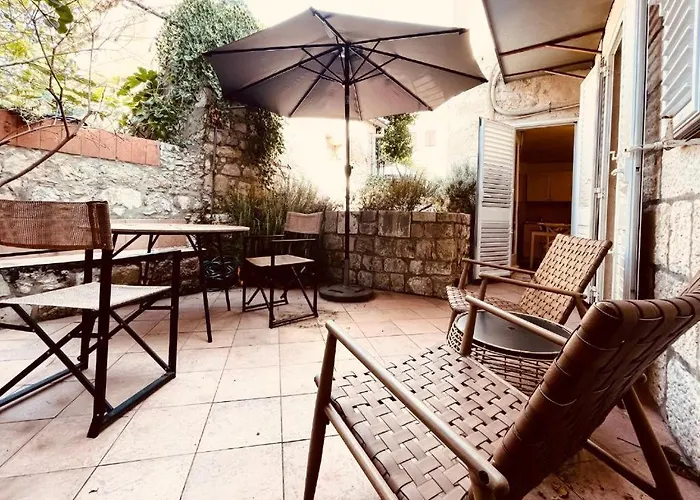 Hidden Gem Old Town By Irundo Lägenhet *