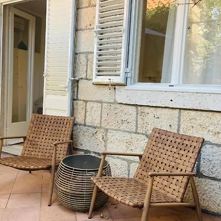 Hidden Gem Old Town By Irundo Apartment