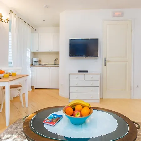 Hidden Gem Old Town By Irundo Apartment *